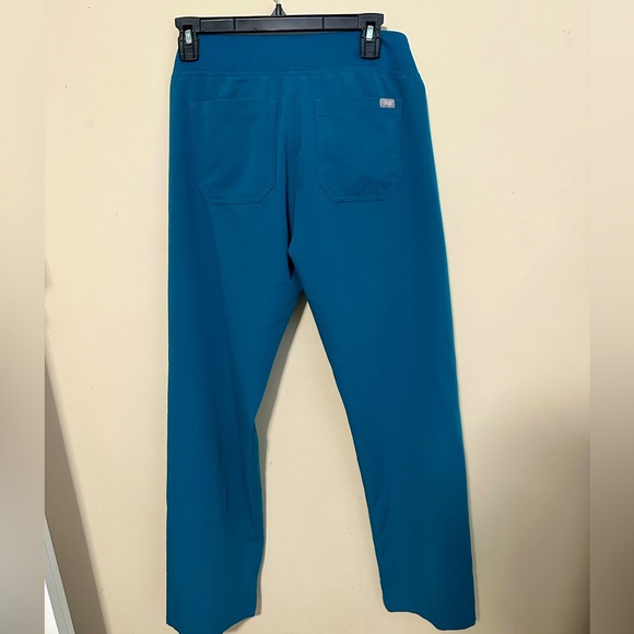 Women's Pacific Blue Livingston - Basic
Scrub Pants - Picture 3 of 3